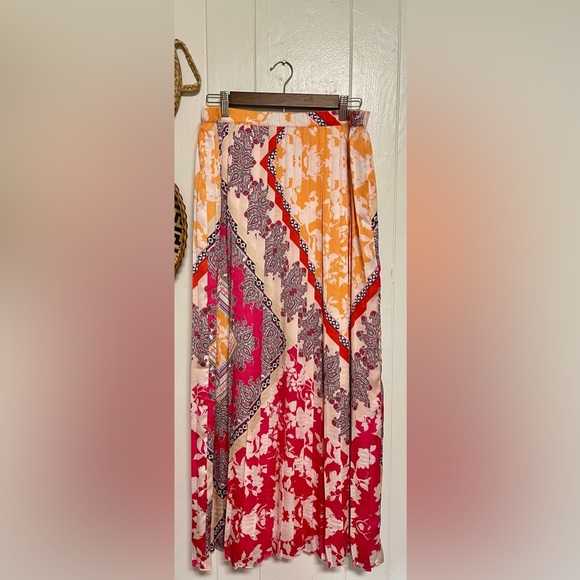 CHICOS Pleated Maxi Skirt Pink Floral Paisley Size 1 (8-10) Medium - Picture 2 of 10